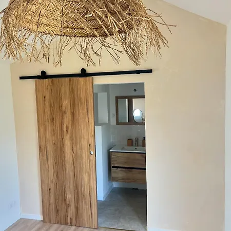 Maison Poulette Tosse