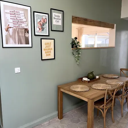 Maison Poulette Casa de Férias *