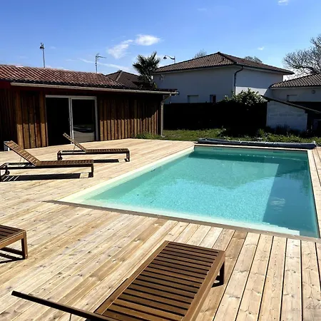 Maison Poulette Tosse